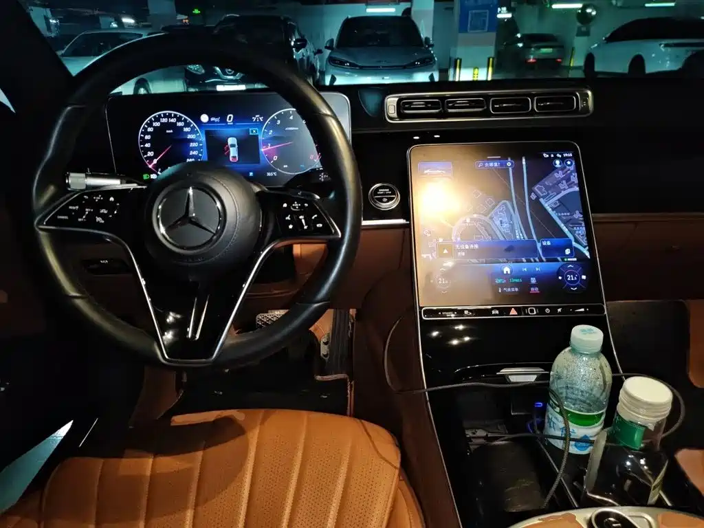 Mercedes-Benz S-Class — миниатюра 13