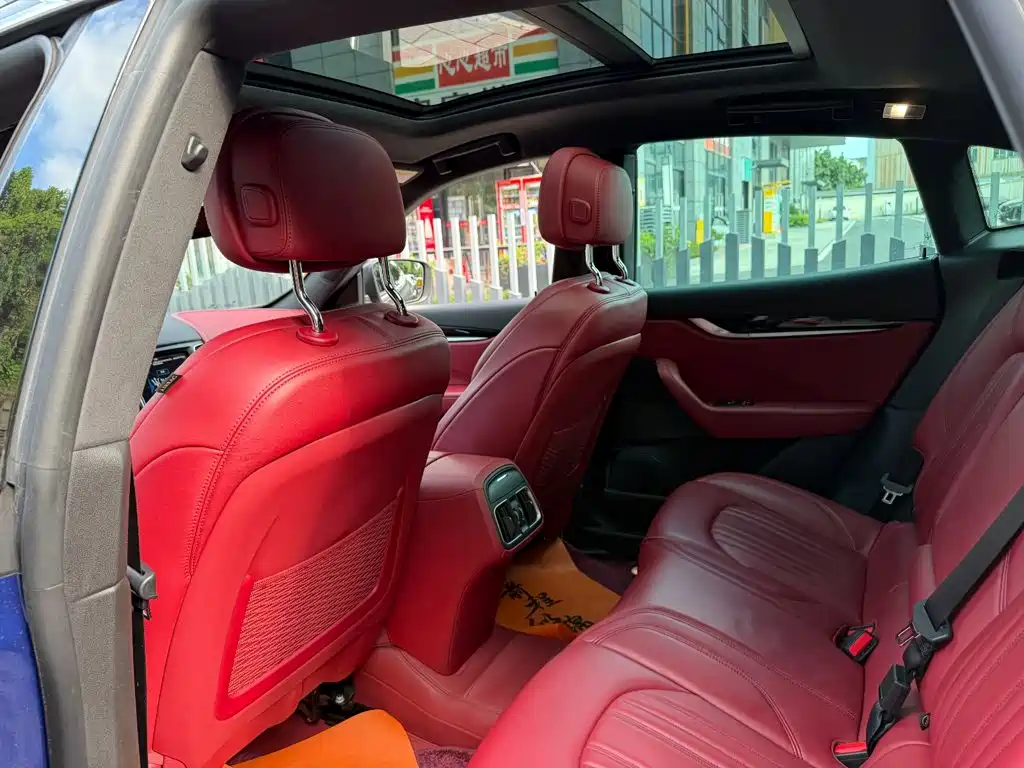 Maserati Levante — миниатюра 11