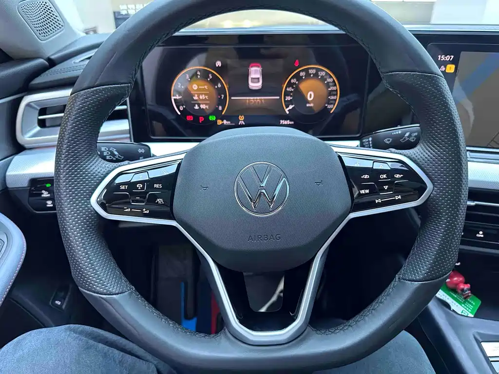 Volkswagen Lamando — миниатюра 12