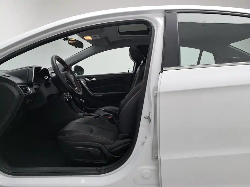 Chery Arrizo 5 — миниатюра 10