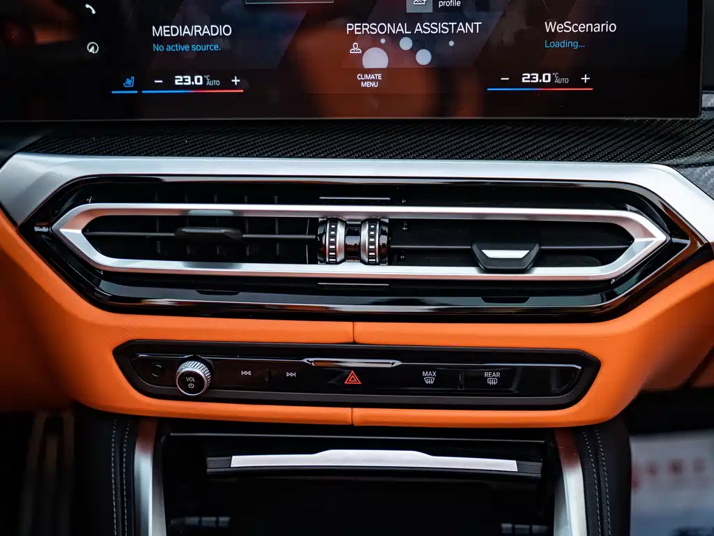 BMW M4 — миниатюра 13