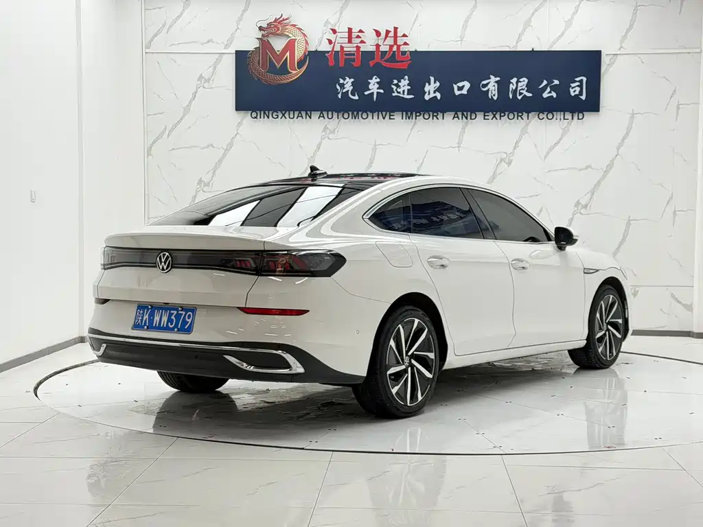Volkswagen Lamando — миниатюра 6