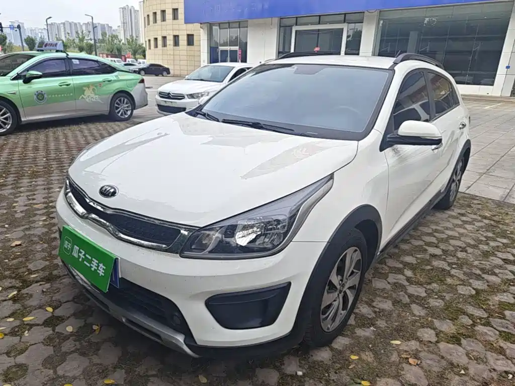 Kia KX Cross — миниатюра 2