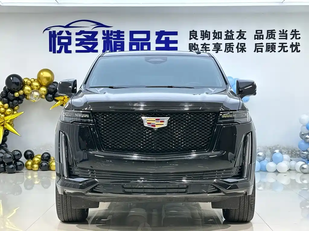 Cadillac Escalade — миниатюра 2