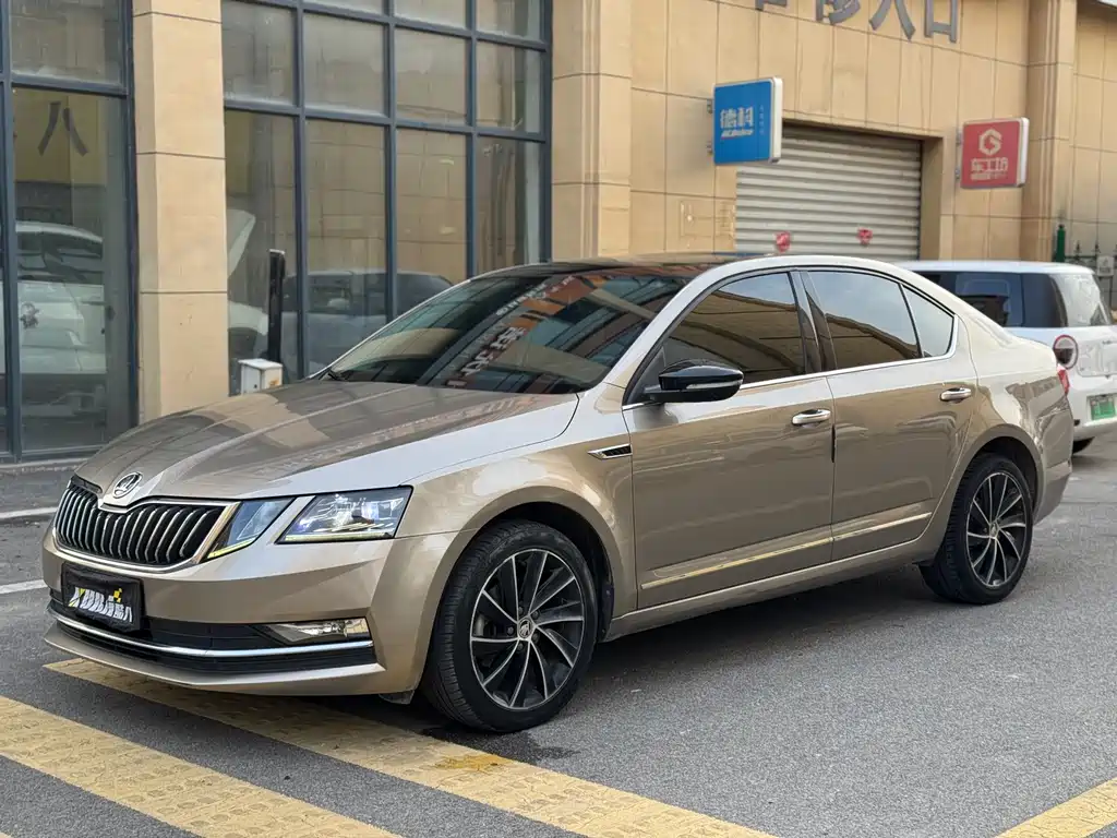 SKODA OCTAVIA