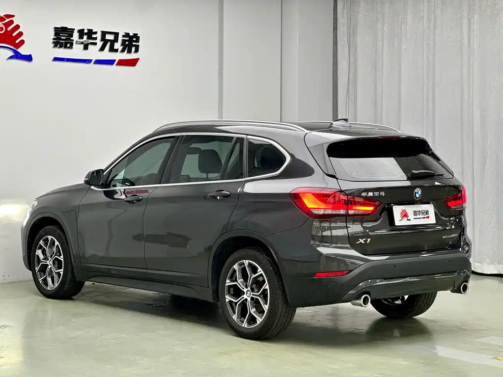 BMW X1 — миниатюра 10