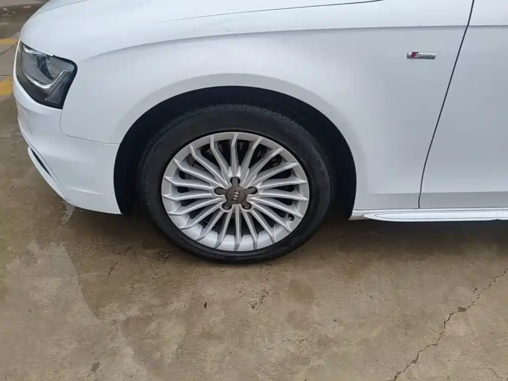 Audi A4L — миниатюра 23
