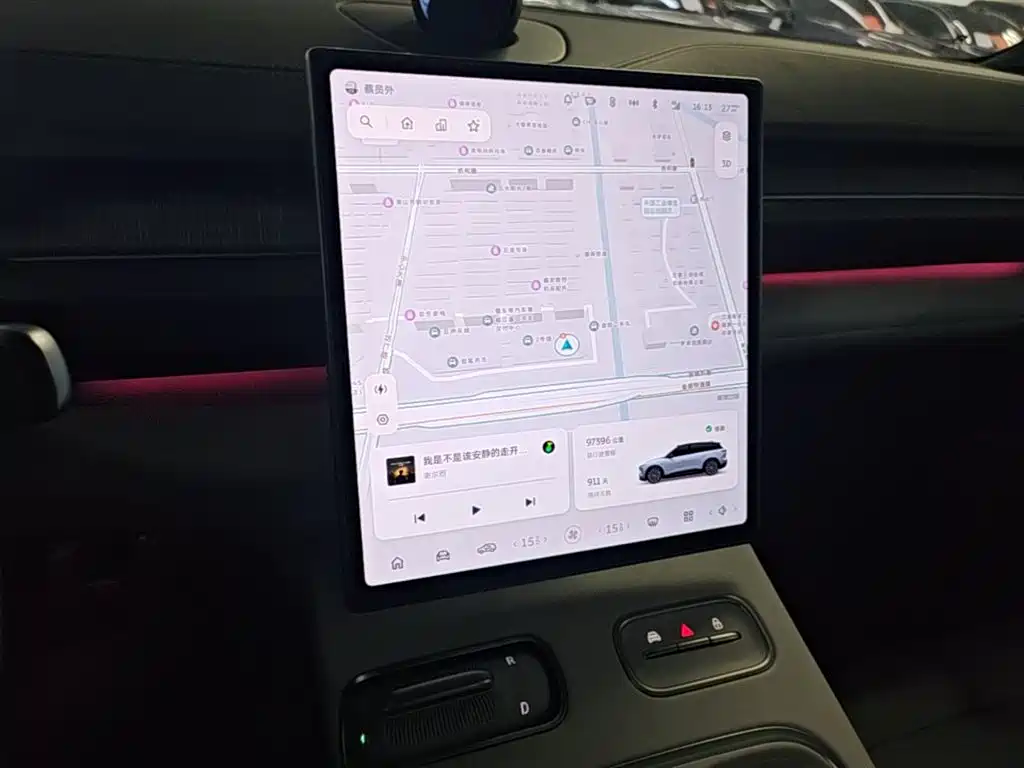 NIO ES6 — миниатюра 13
