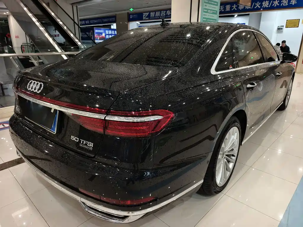 Audi A8 — миниатюра 7