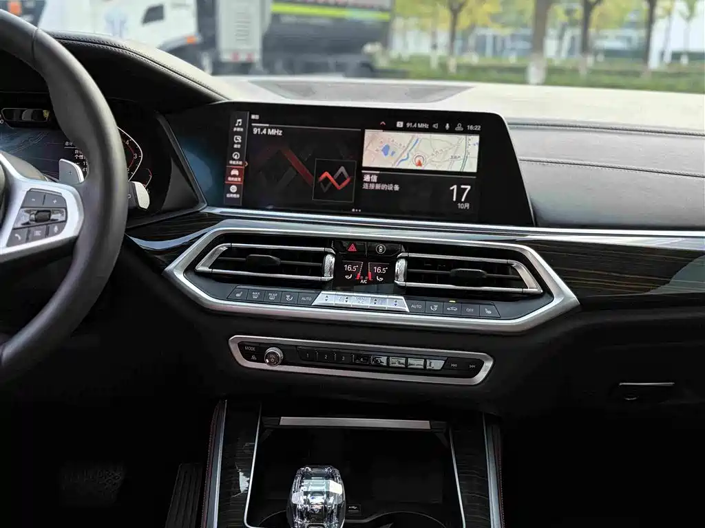 BMW X5 (Import) — миниатюра 10