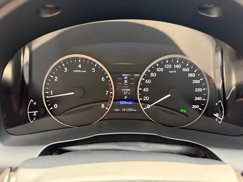 Lexus ES — миниатюра 21
