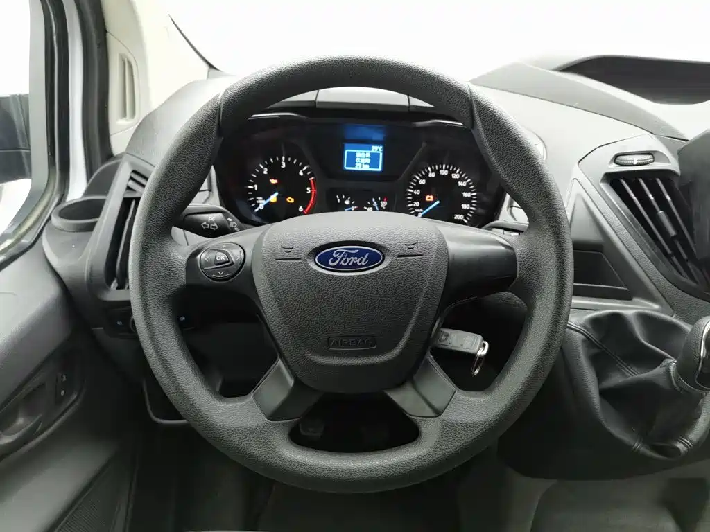 Ford Transit — миниатюра 11