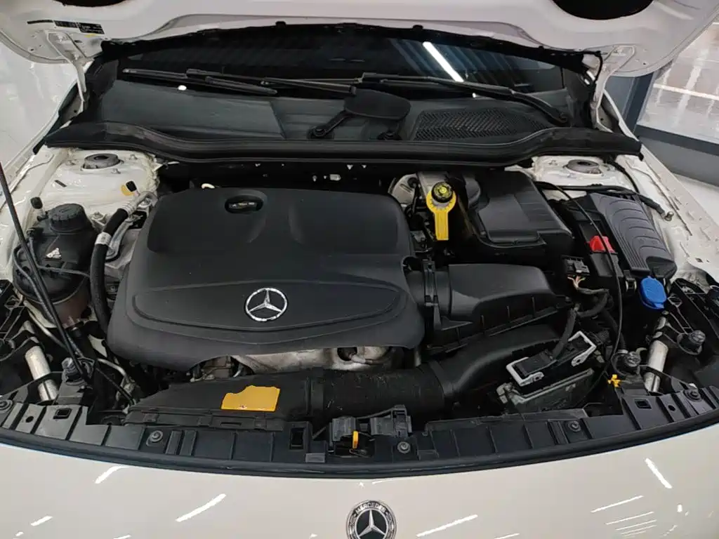 Mercedes-Benz GLA — миниатюра 20