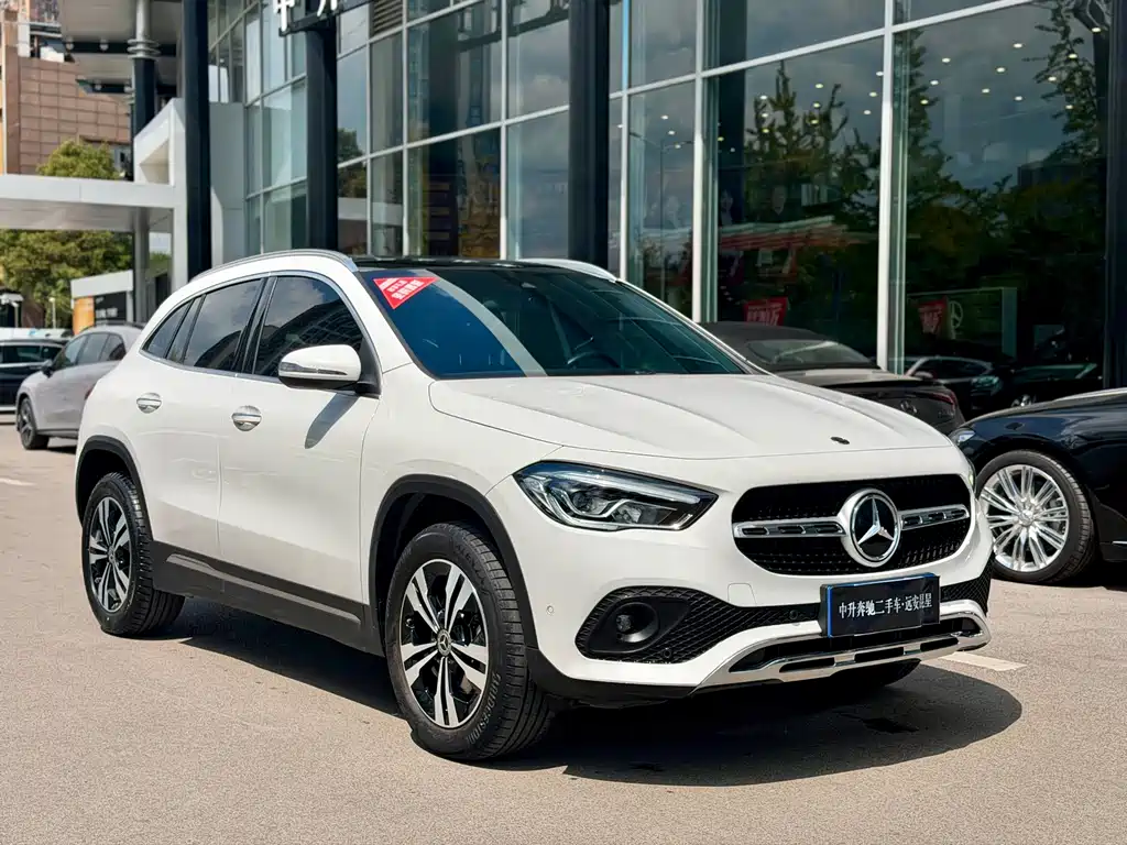 Mercedes-Benz GLA — миниатюра 4