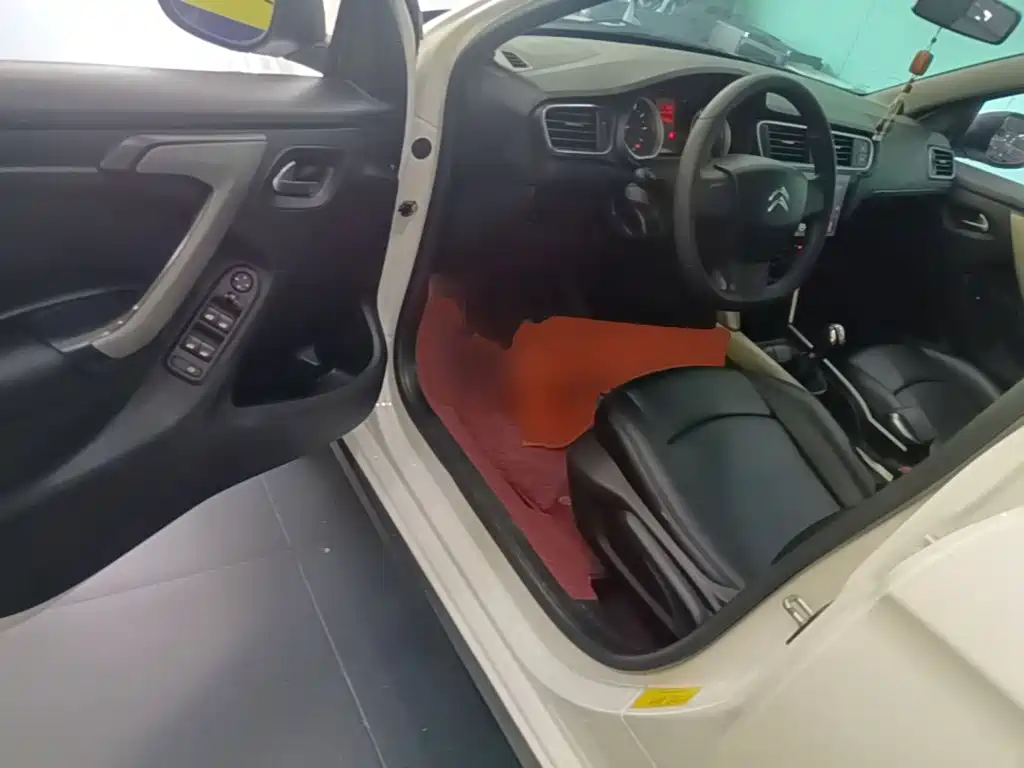 Citroen C3-XR — миниатюра 16