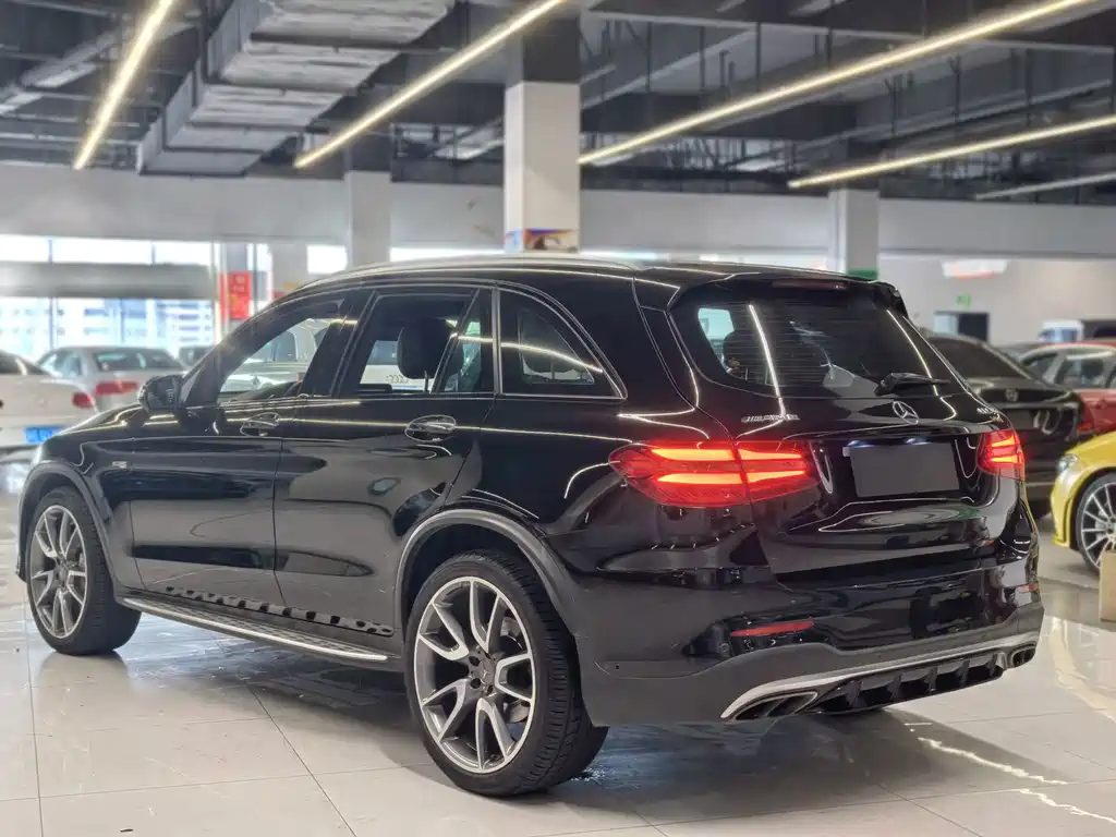 Mercedes-Benz GLC AMG — миниатюра 6