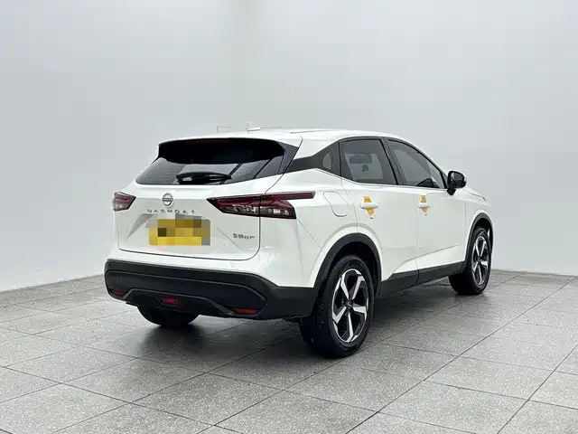 Nissan Qashqai — миниатюра 6