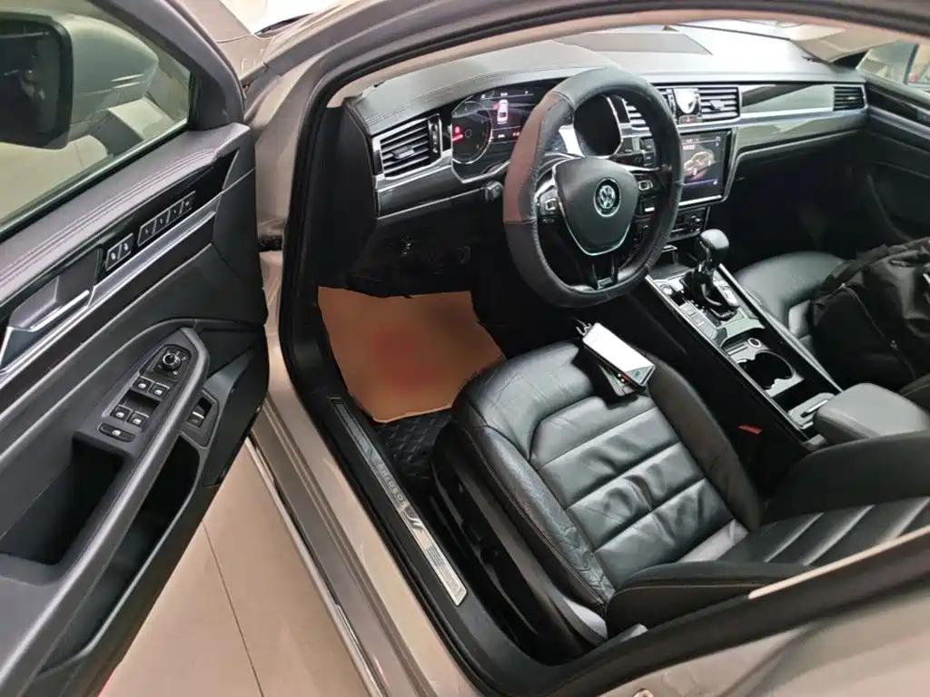 Volkswagen Phideon — миниатюра 16