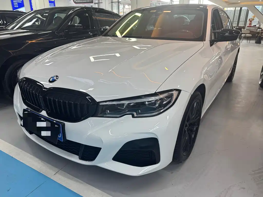 BMW 3 Series 2021