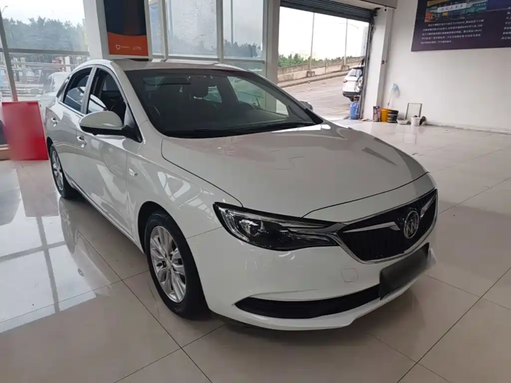 Buick Excelle — миниатюра 4
