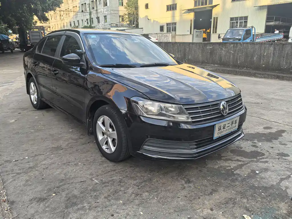 Volkswagen Lavida — миниатюра 3