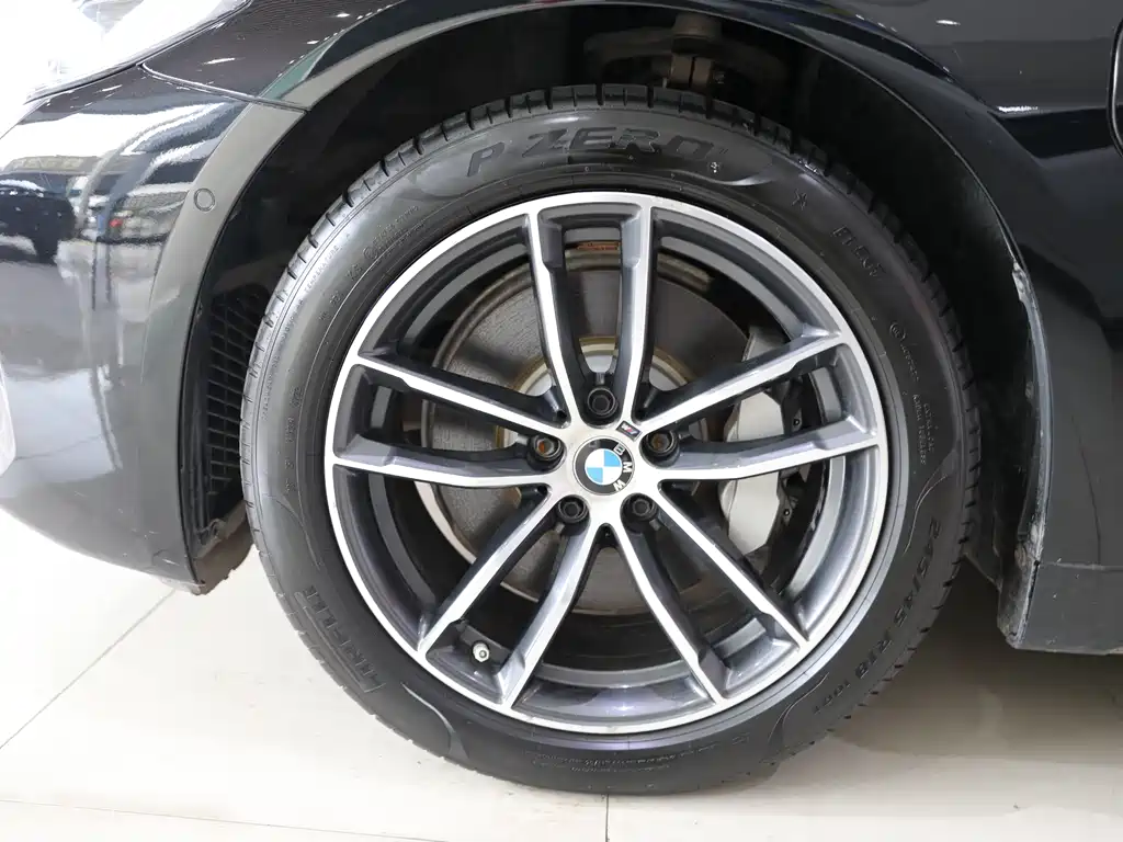 BMW 5 SERIES NEW ENERGY