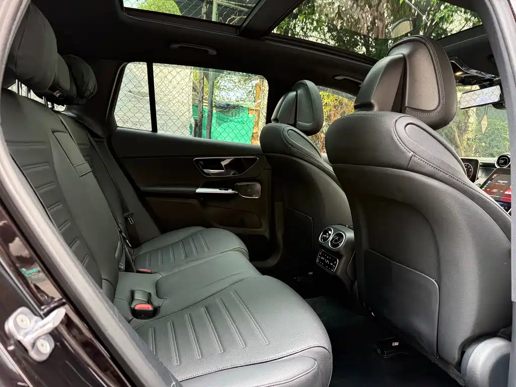Mercedes-Benz GLC — миниатюра 12