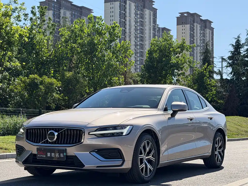 Volvo S60 2026