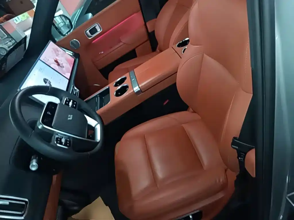 Li Auto Li L8 — миниатюра 15