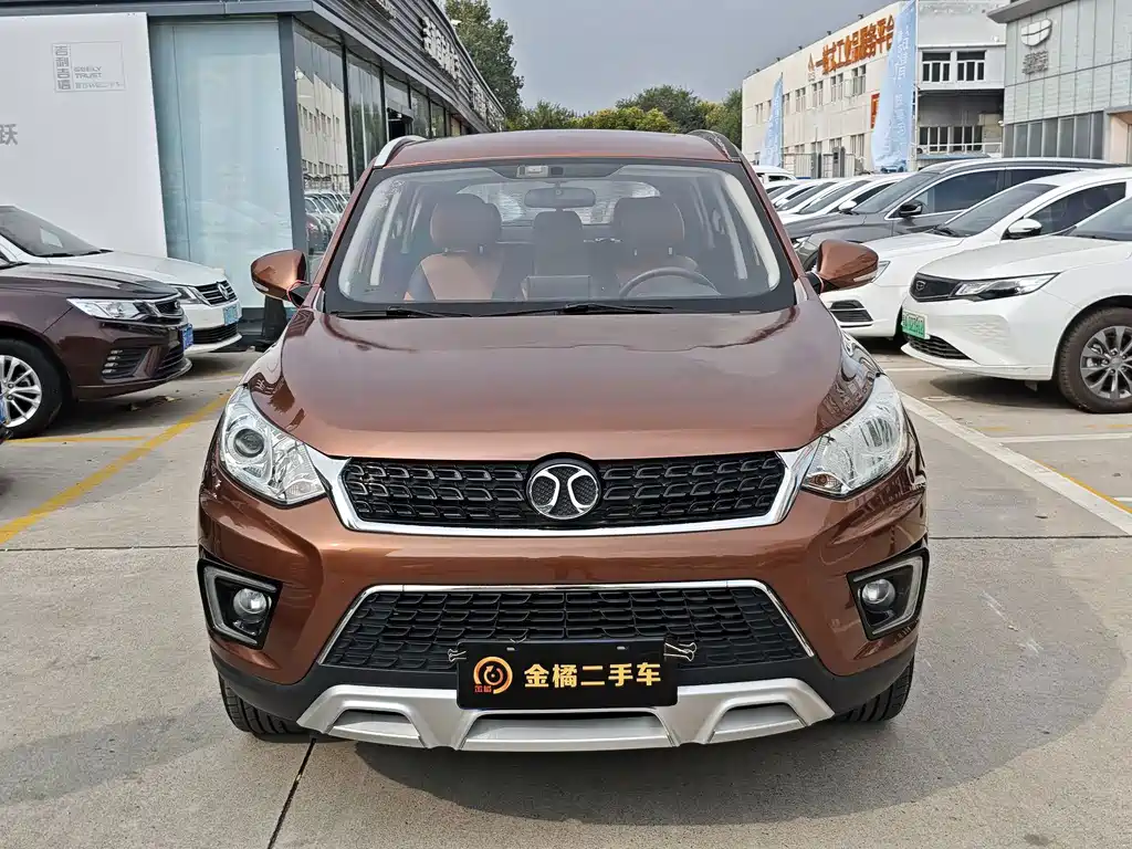 BAIC Senova X35 — миниатюра 5