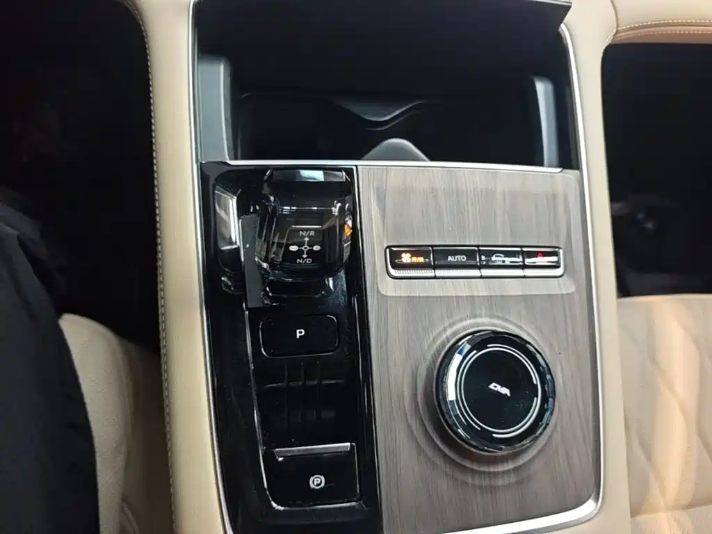 Geely Xingyue L — миниатюра 14