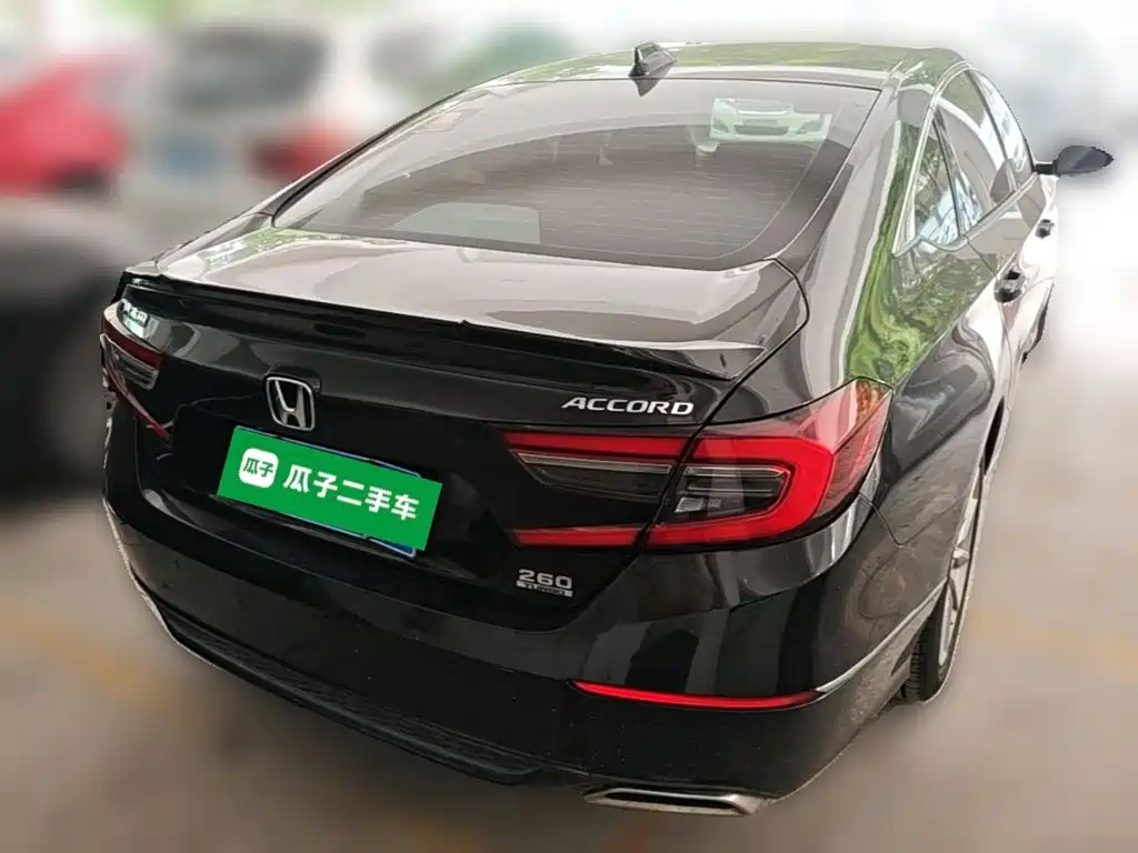 Honda Accord — миниатюра 10