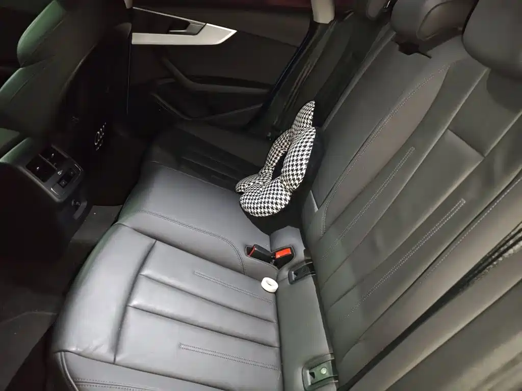 Audi A5 (Import) — миниатюра 18