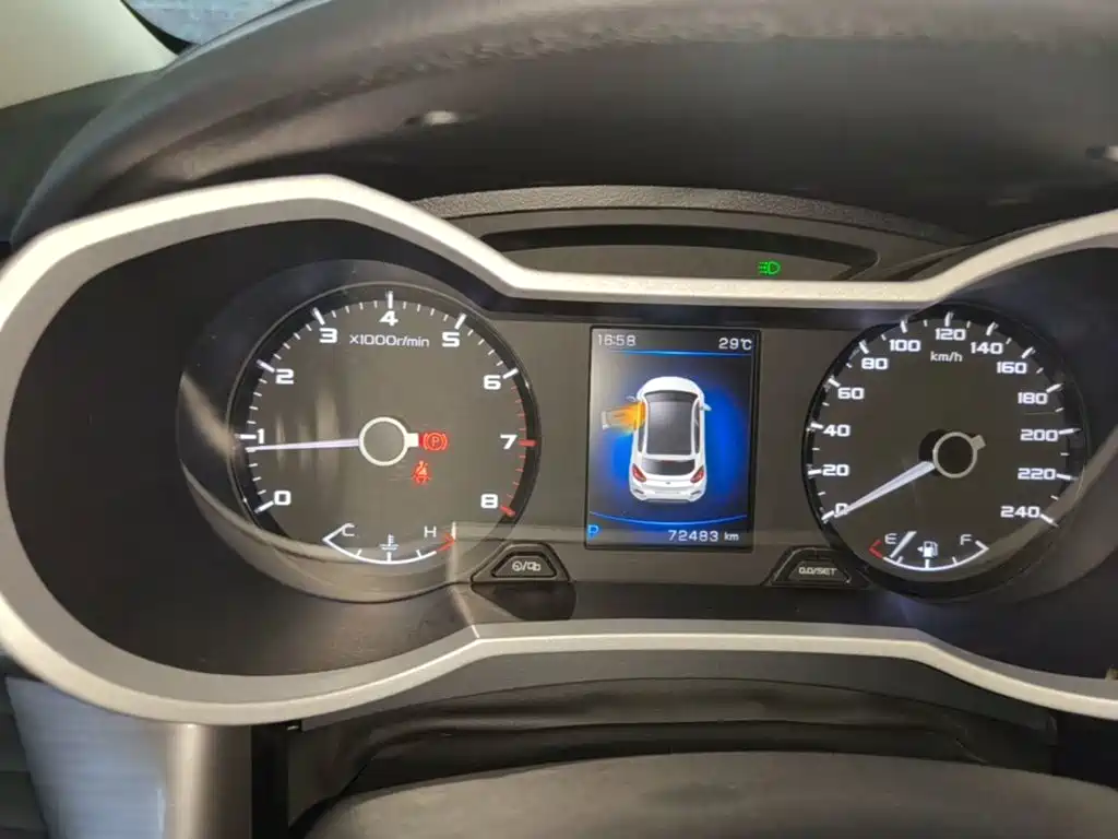 Geely Emgrand GS — миниатюра 12