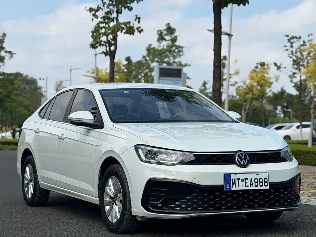 Volkswagen Lavida — миниатюра 3