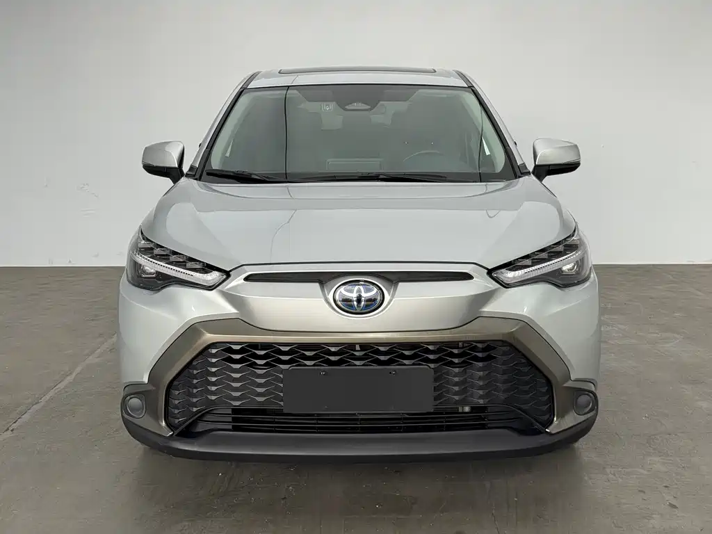 Toyota Frontlander — миниатюра 2
