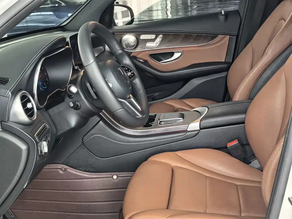 Mercedes-Benz GLC — миниатюра 6