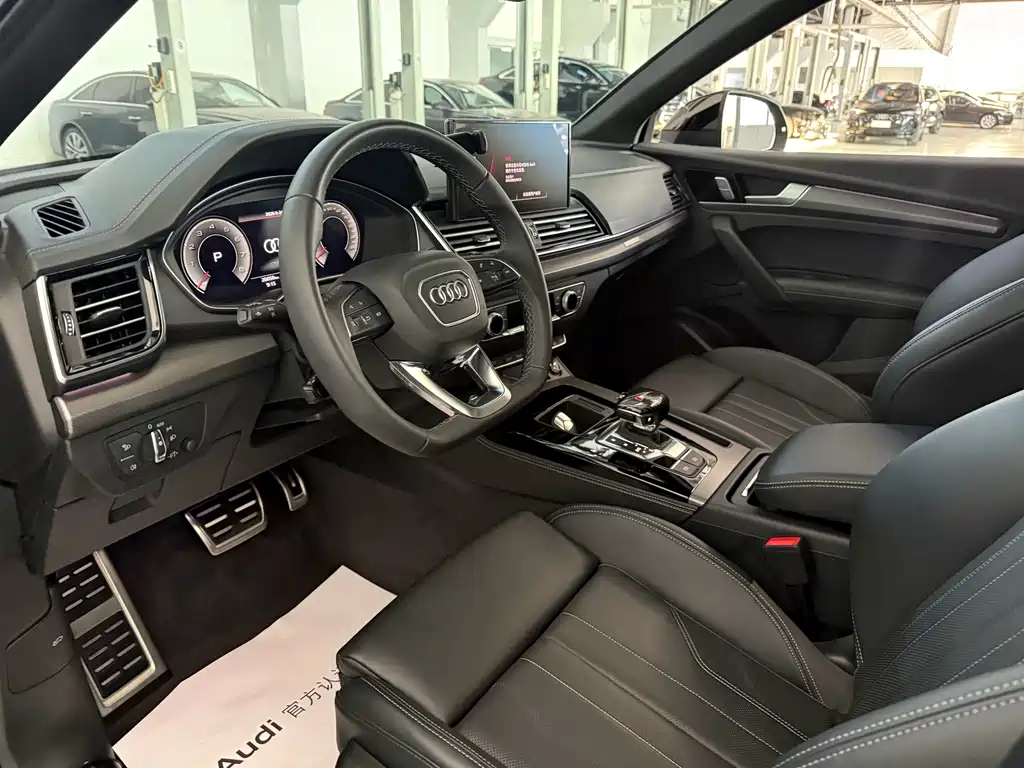 Audi Q5L — миниатюра 6