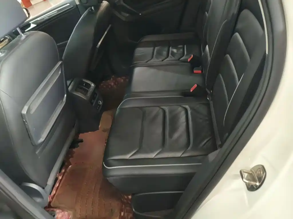 Volkswagen Tiguan — миниатюра 17