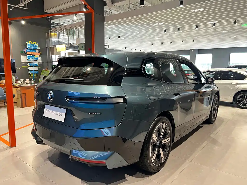 BMW iX — миниатюра 6
