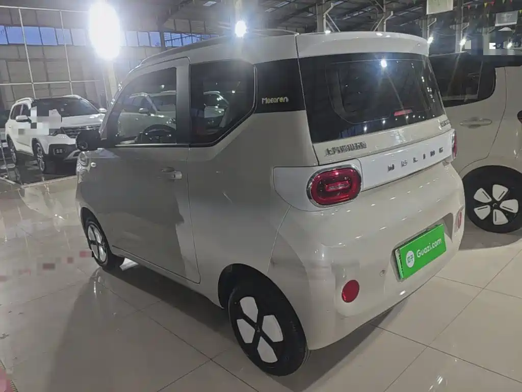 Wuling MINIEV — миниатюра 5