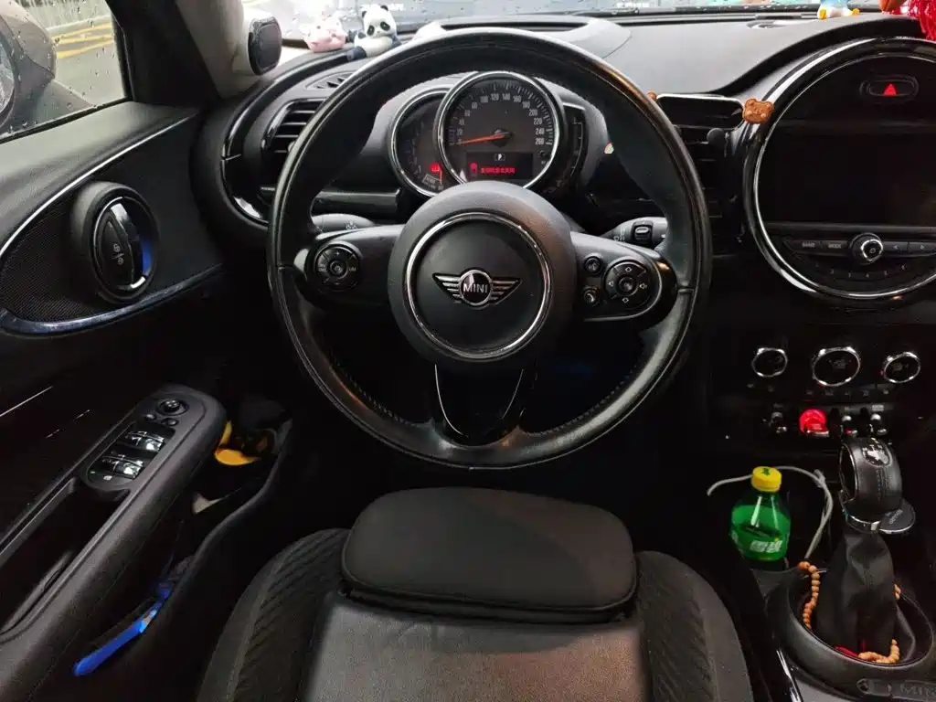 MINI Mini Clubman — миниатюра 6