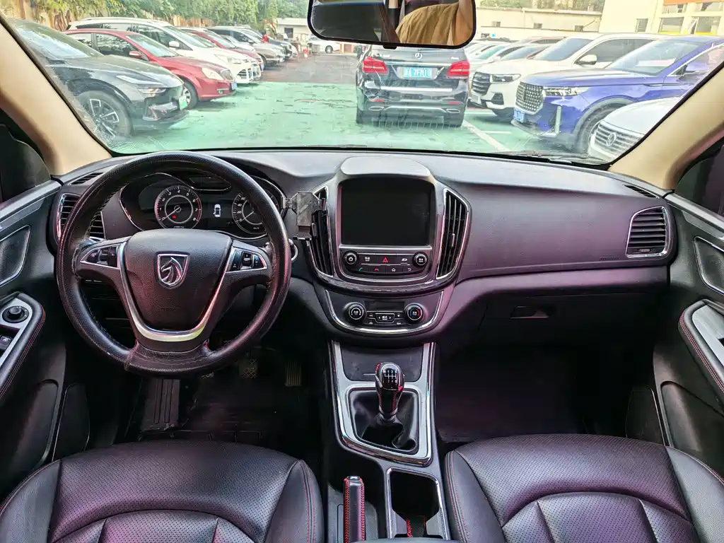 Baojun 560 — миниатюра 10