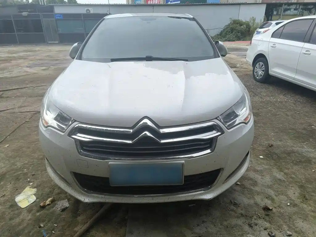 Citroen C4L — миниатюра 23