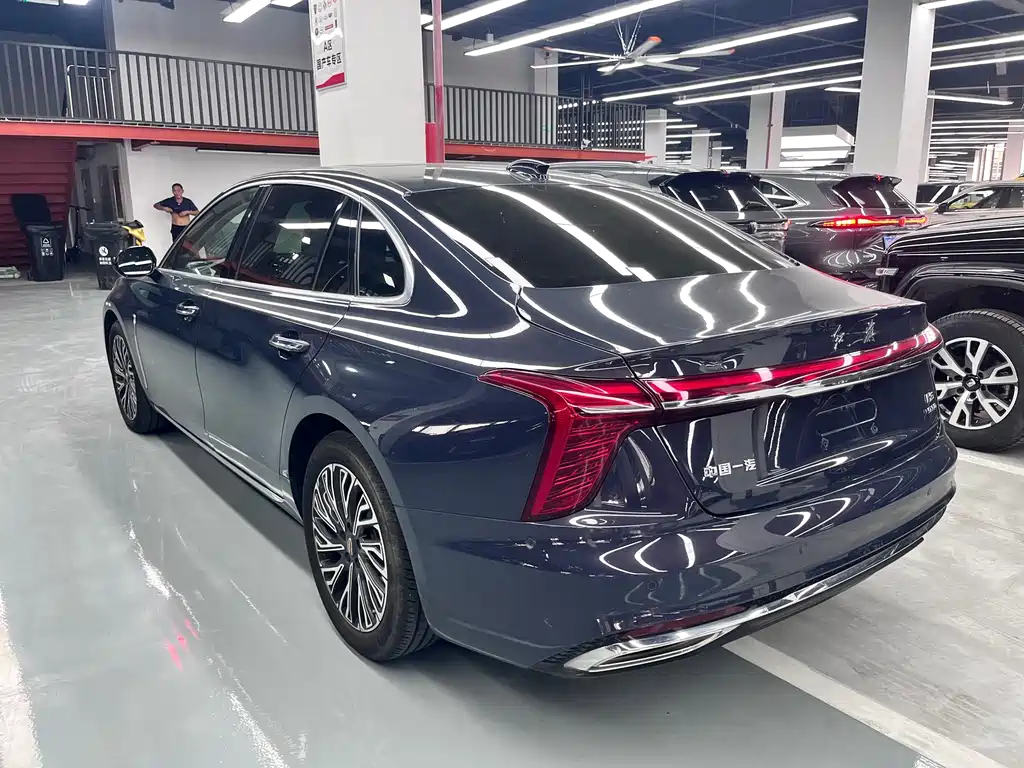 Hongqi Hongqi H5 — миниатюра 16