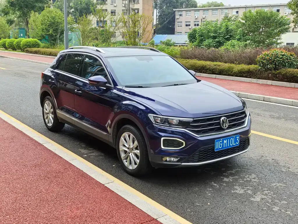 VOLKSWAGEN T ROC EXPLORING SONGS