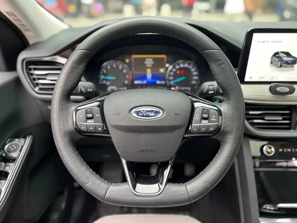 Ford Escape — миниатюра 10