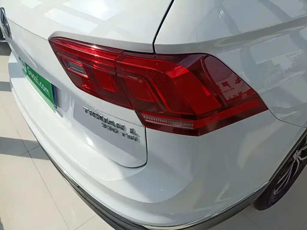 Volkswagen Tiguan L — миниатюра 8