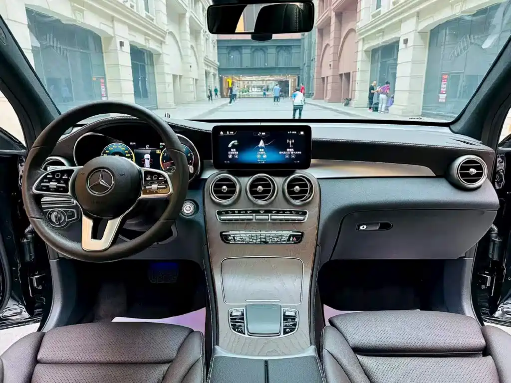 Mercedes-Benz GLC — миниатюра 6