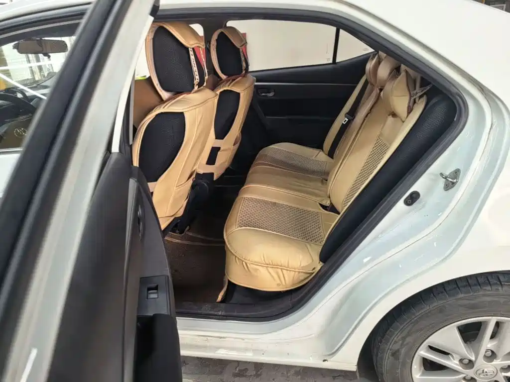 Toyota Corolla — миниатюра 17